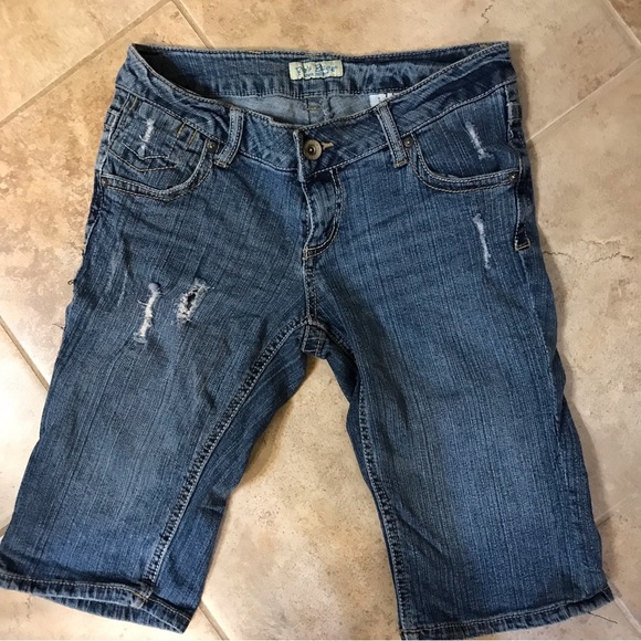 ▪️Paris Blues Distressed Denim Shorts - Picture 1 of 8